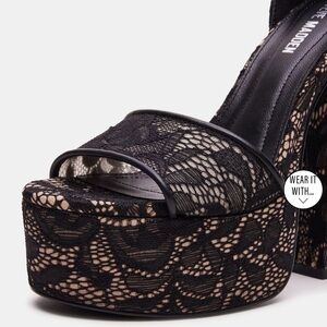 Steve Madden Black and Cream Lace Platform Heels